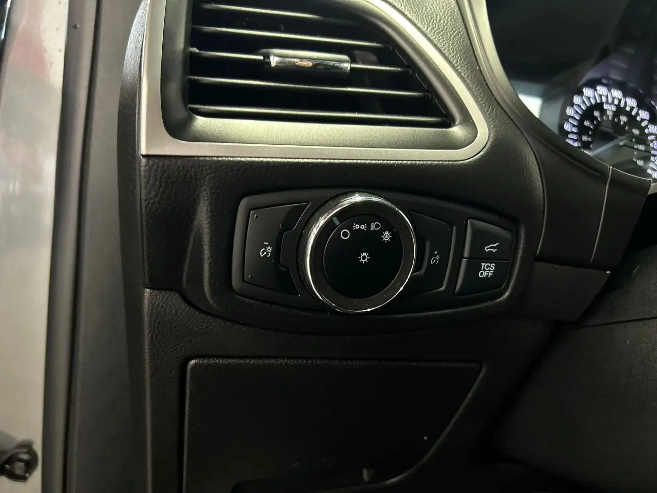 Ford Edge снимка Ford Edge