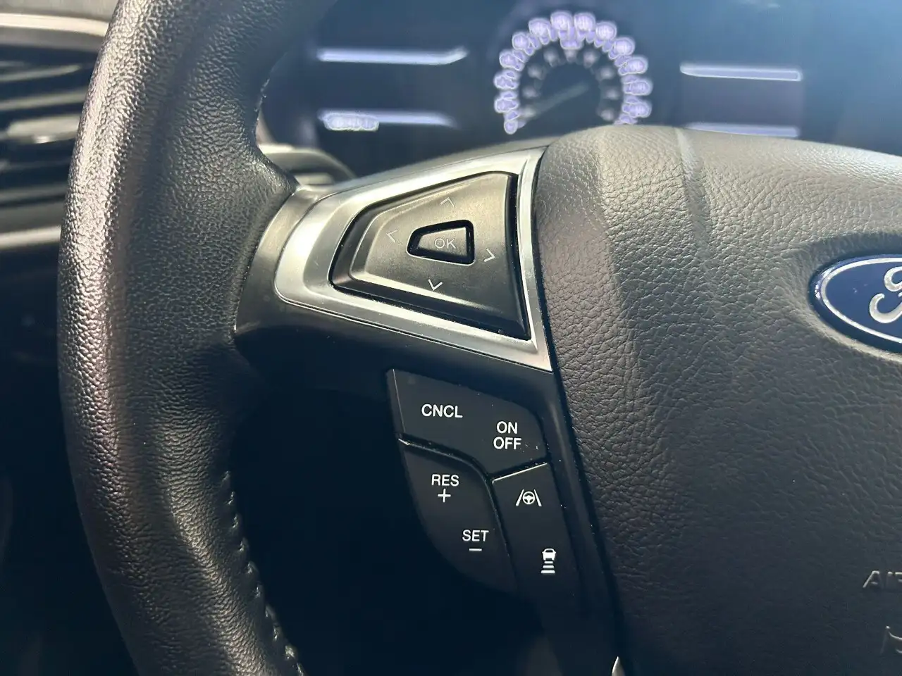 Ford Edge снимка Ford Edge