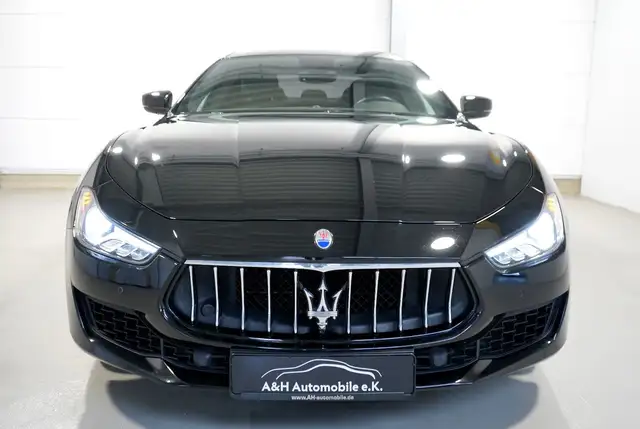 Maserati Ghibli 2.0 Mild-Hybrid *BI-XENON*KEYLESS*LEDER*