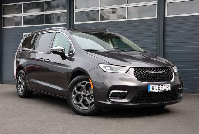 Imagine Chrysler Pacifica 3.6 LIMITED/ACC/PANO/4xSHZ/LHZ/SBL/KAM