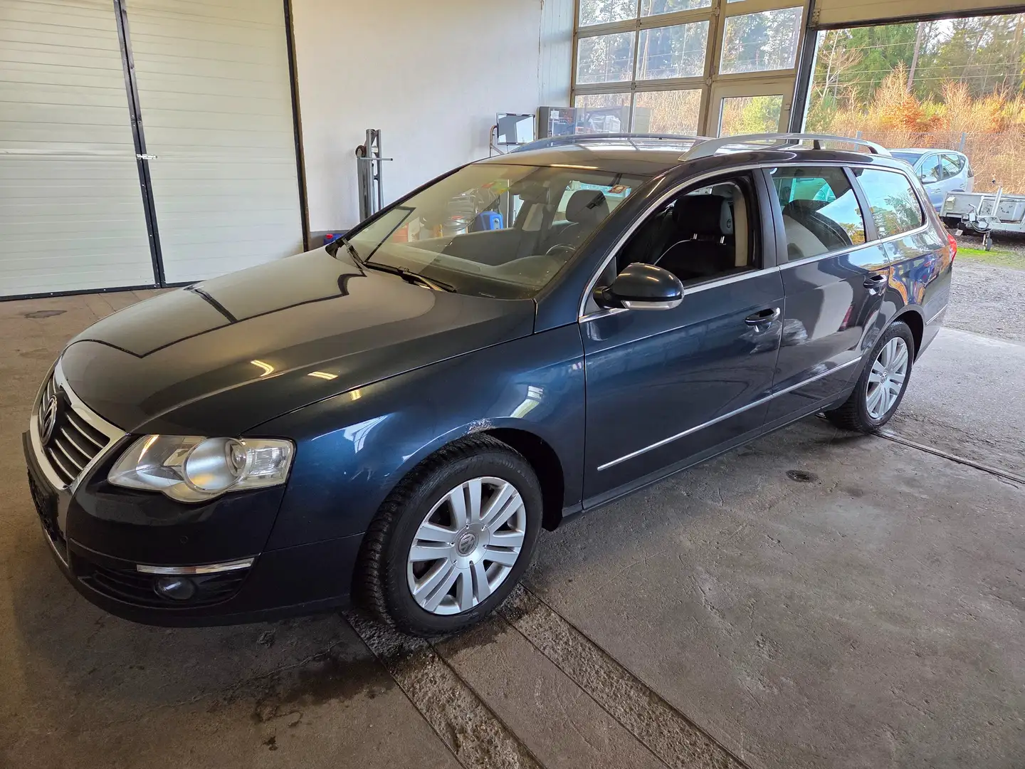 Volkswagen Passat Variant Highline 1.9 TDI Blau - 1