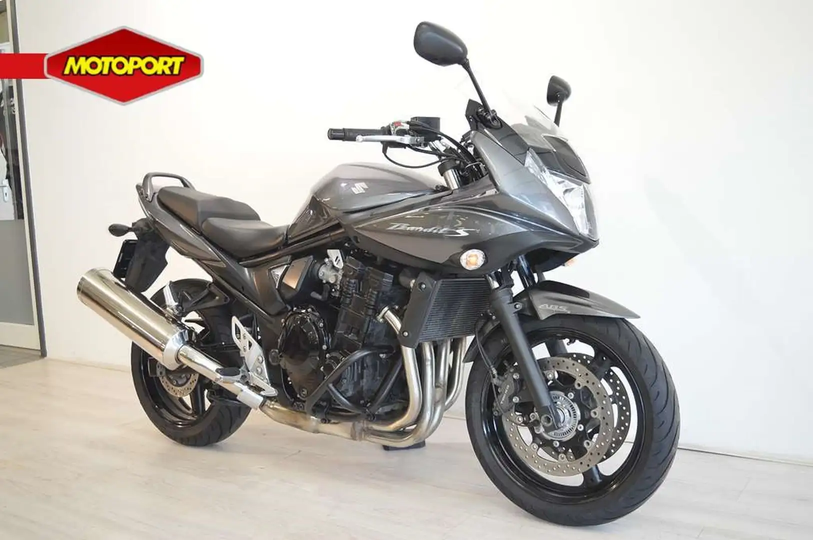 Suzuki GSF 650 S BANDIT ABS Schwarz - 2