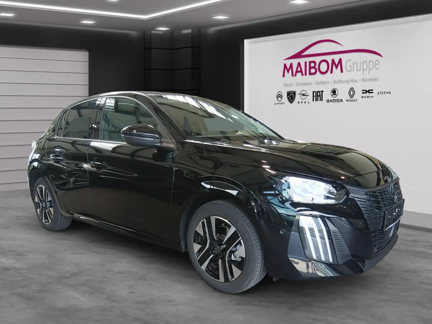 Peugeot 208 Allure 1.2 PureTech 100 ++ Navigation ++ Zwart - 2