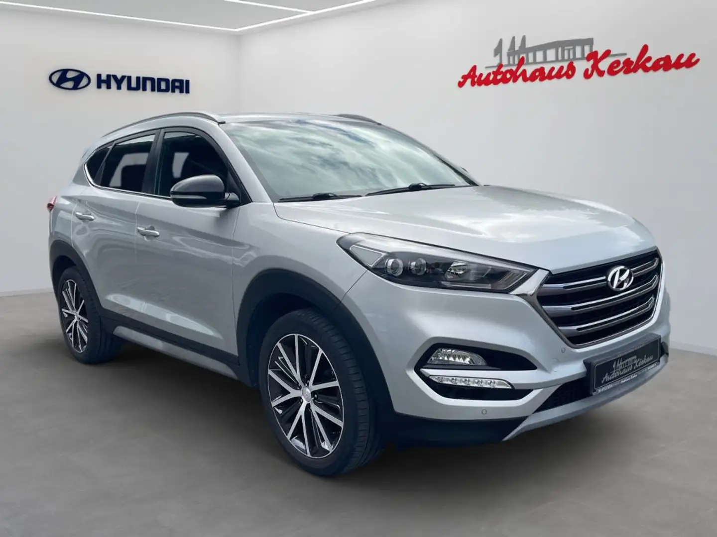 Hyundai TUCSON 1.6 Turbo 2WD Passion*Totw.*SHZ hi.*WKRS* Argento - 2
