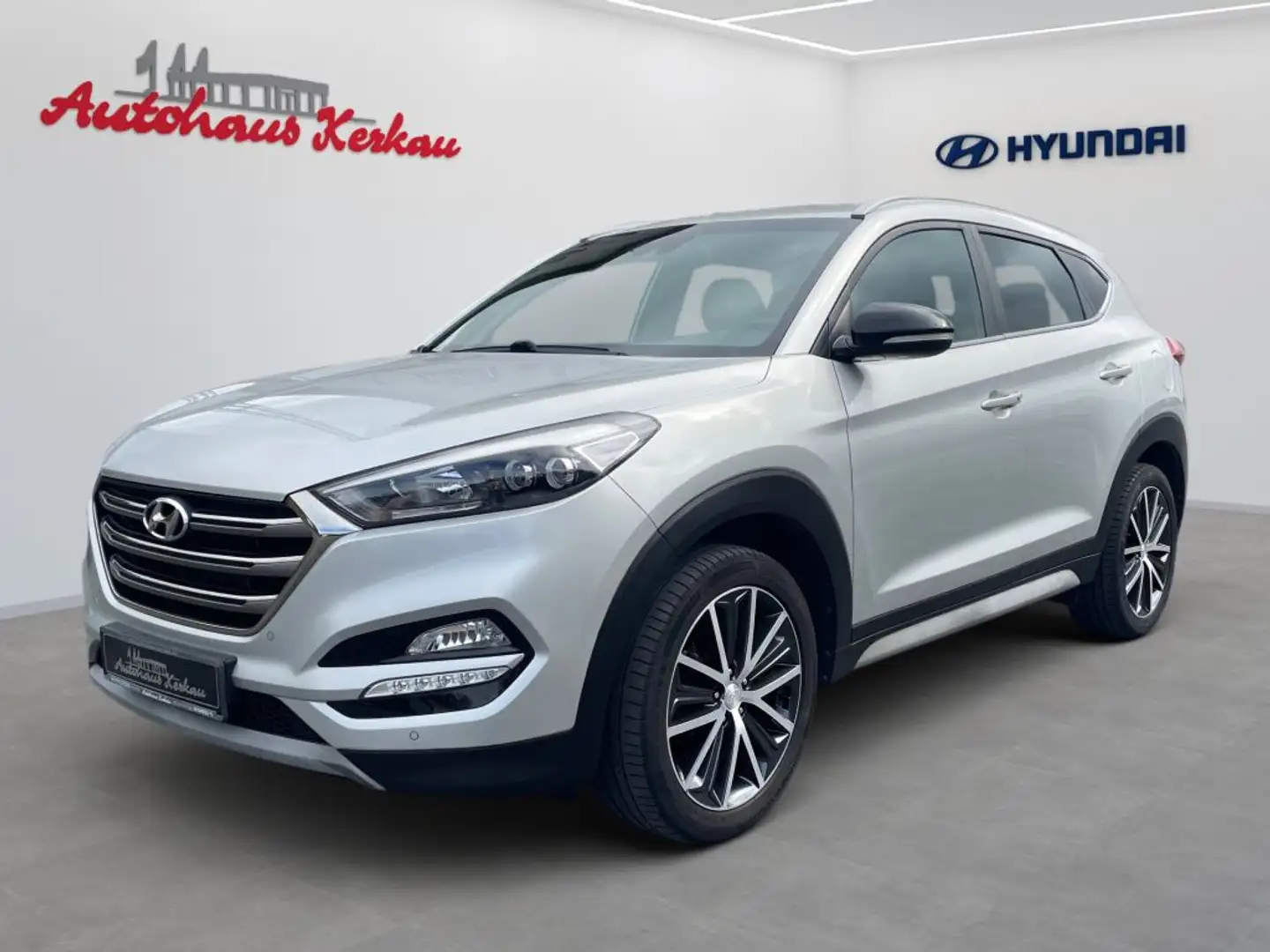 Hyundai TUCSON 1.6 Turbo 2WD Passion*Totw.*SHZ hi.*WKRS* Argento - 1