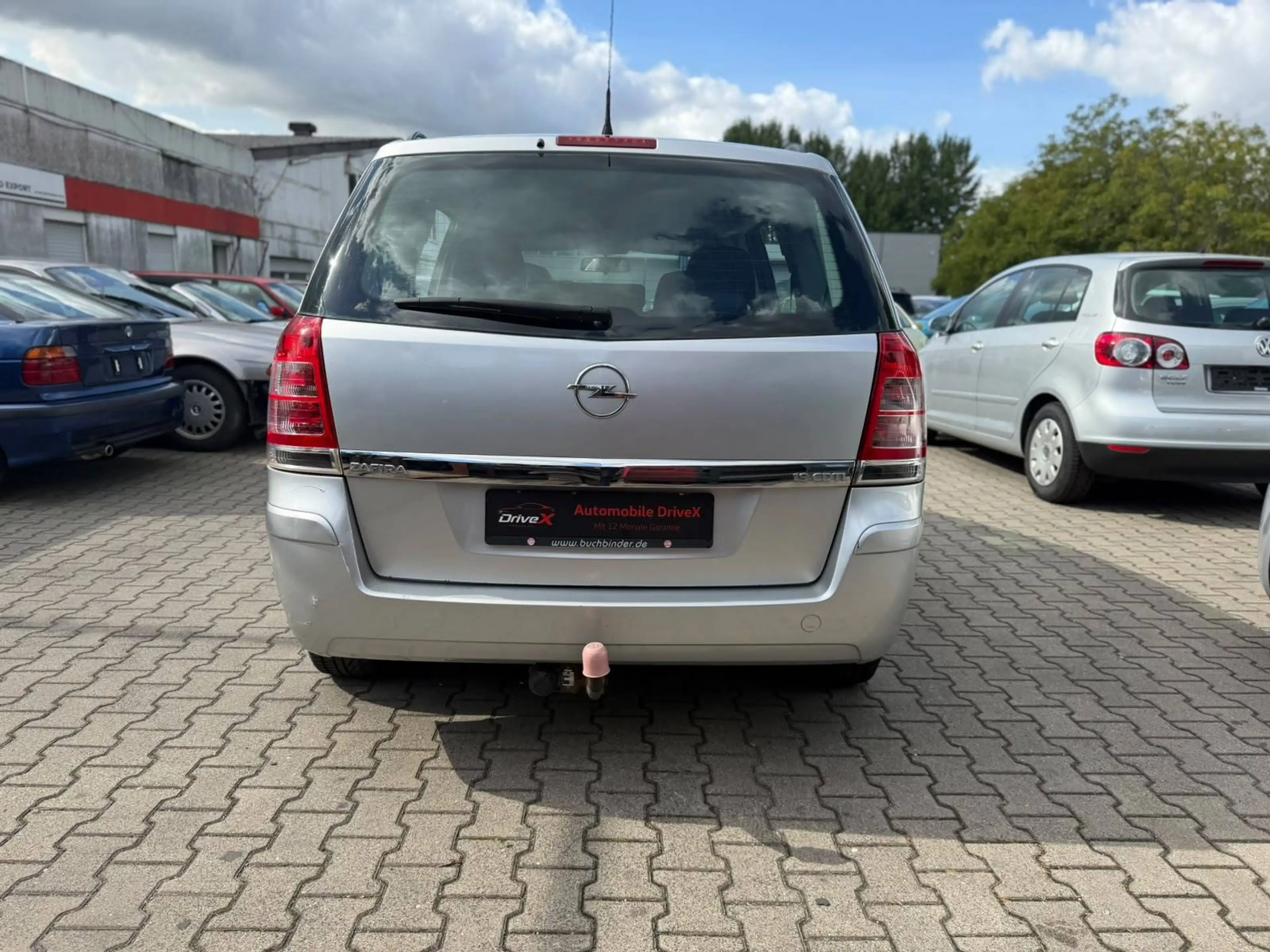 Opel Zafira Zafira Diesel 1.9 CDTI — photo 4