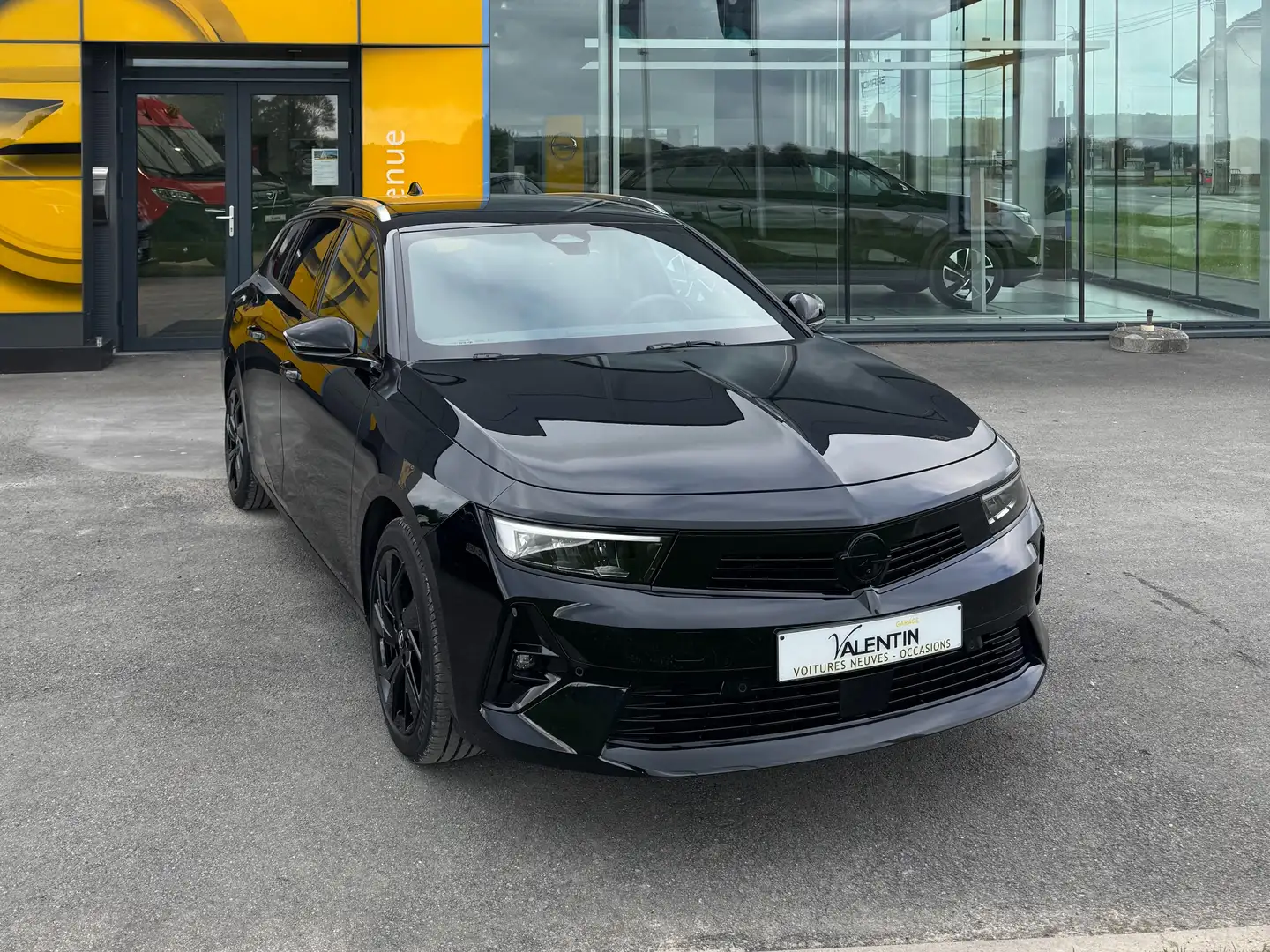 Opel Astra Sports Tourer 1.5 Turbo D GS S/S Nero - 1