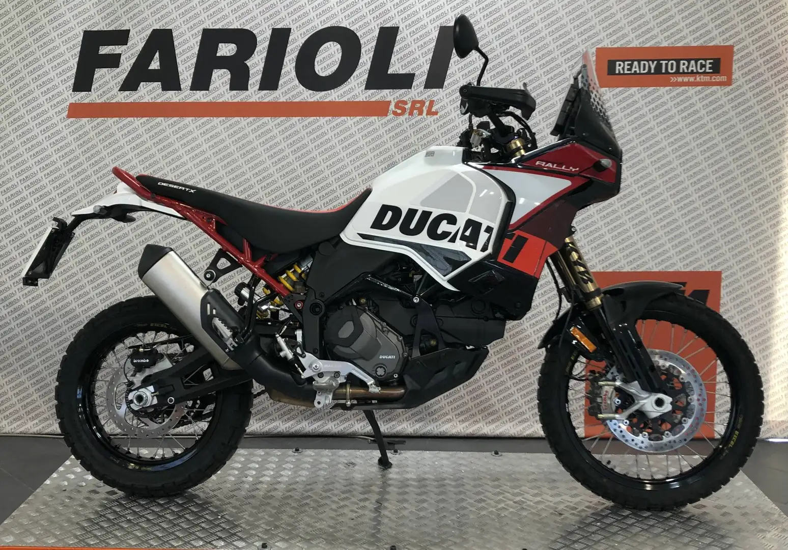 Ducati DesertX 2025 Rosso - 1