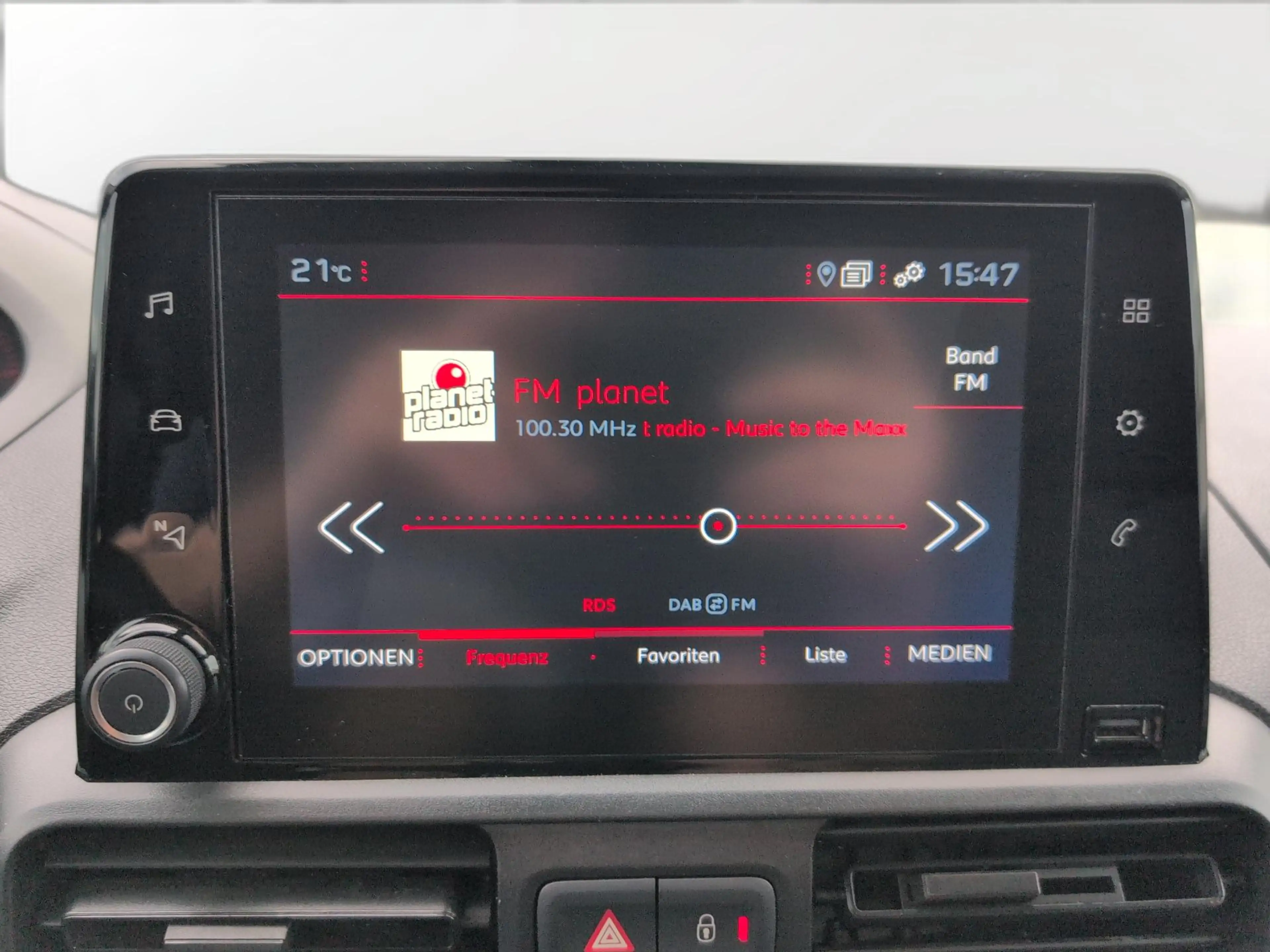 Peugeot Partner Premium L1 KLIMA+NAVI+PDC+CarP+SORTIMO — photo 15