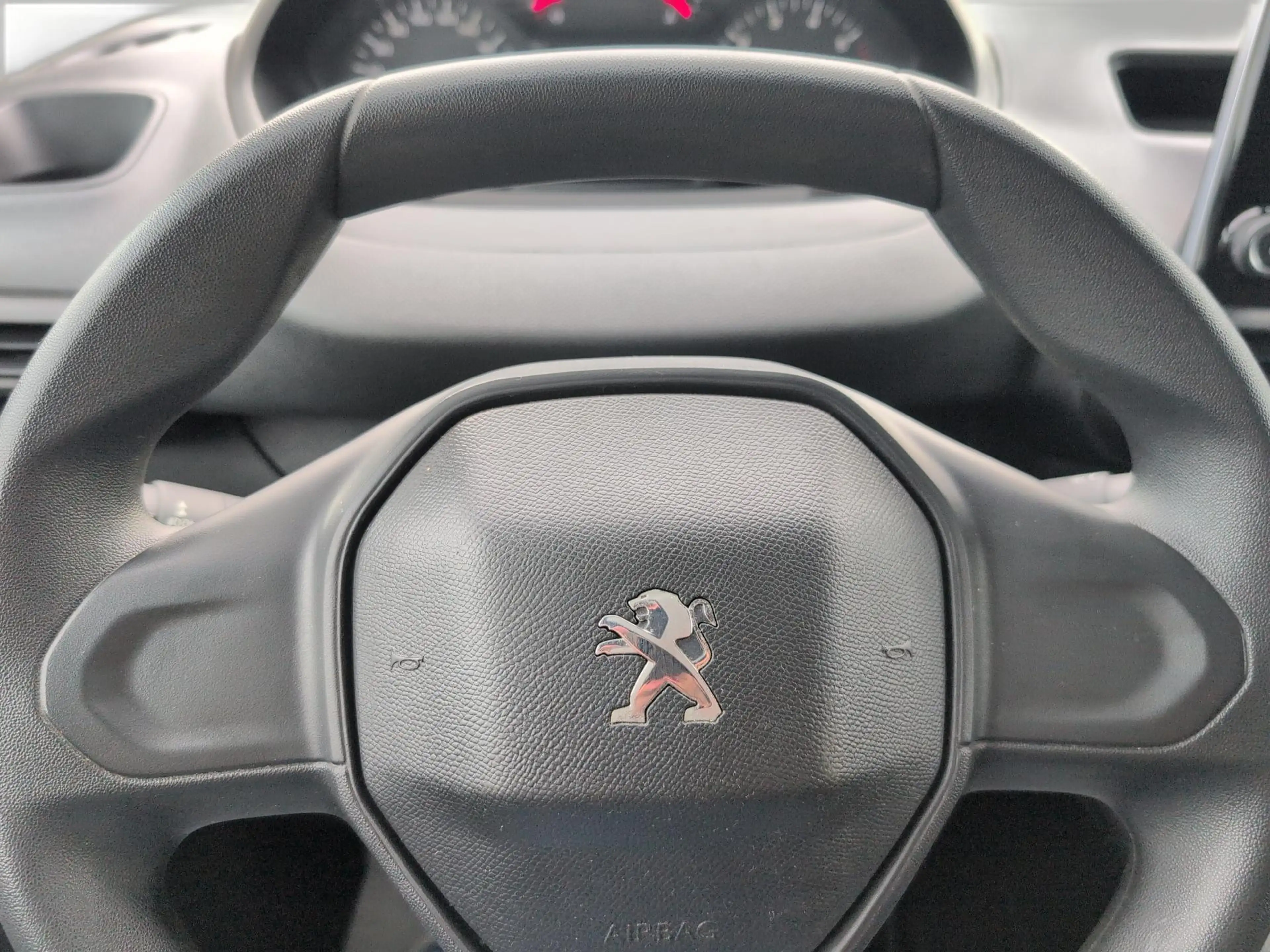 Peugeot Partner Premium L1 KLIMA+NAVI+PDC+CarP+SORTIMO — photo 13