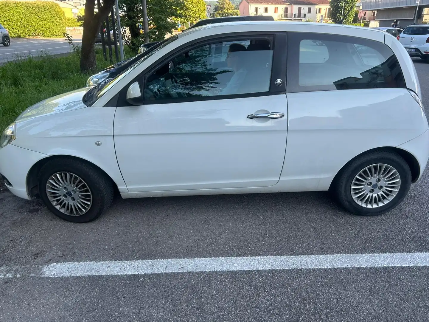 Lancia Y 1.4 12v LS - 2