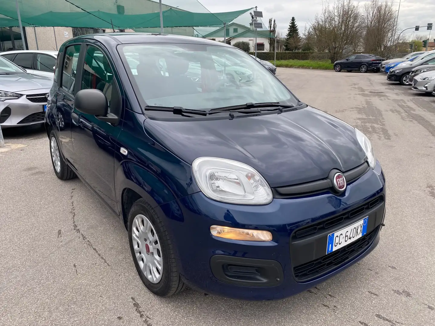 Fiat Panda 1.0 FireFly S&S Hybrid Bleu - 1