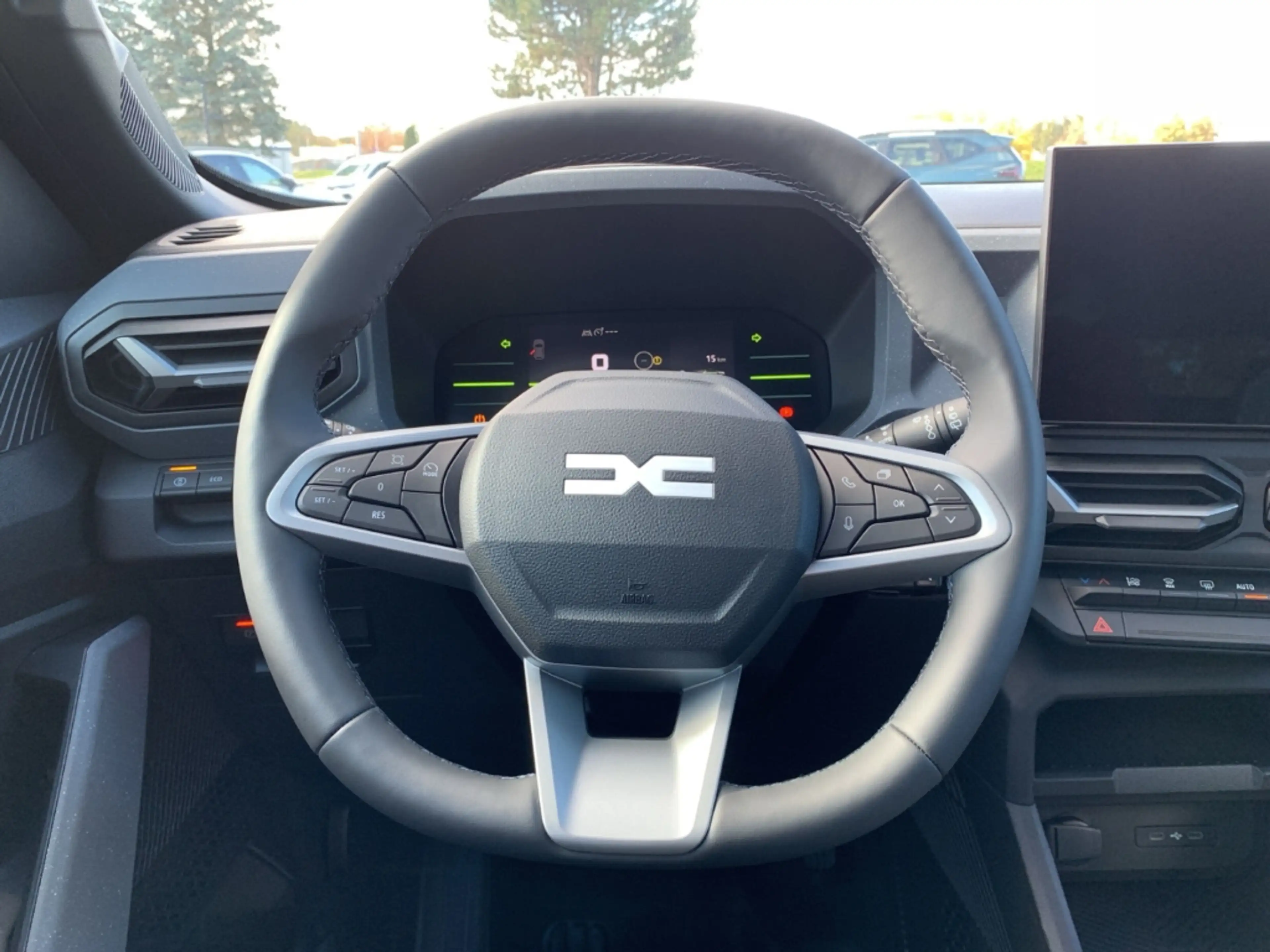 Dacia Duster JOURNEY ECO-G120 Journey KLIMA+DAB+LED+TEMPO — photo 15