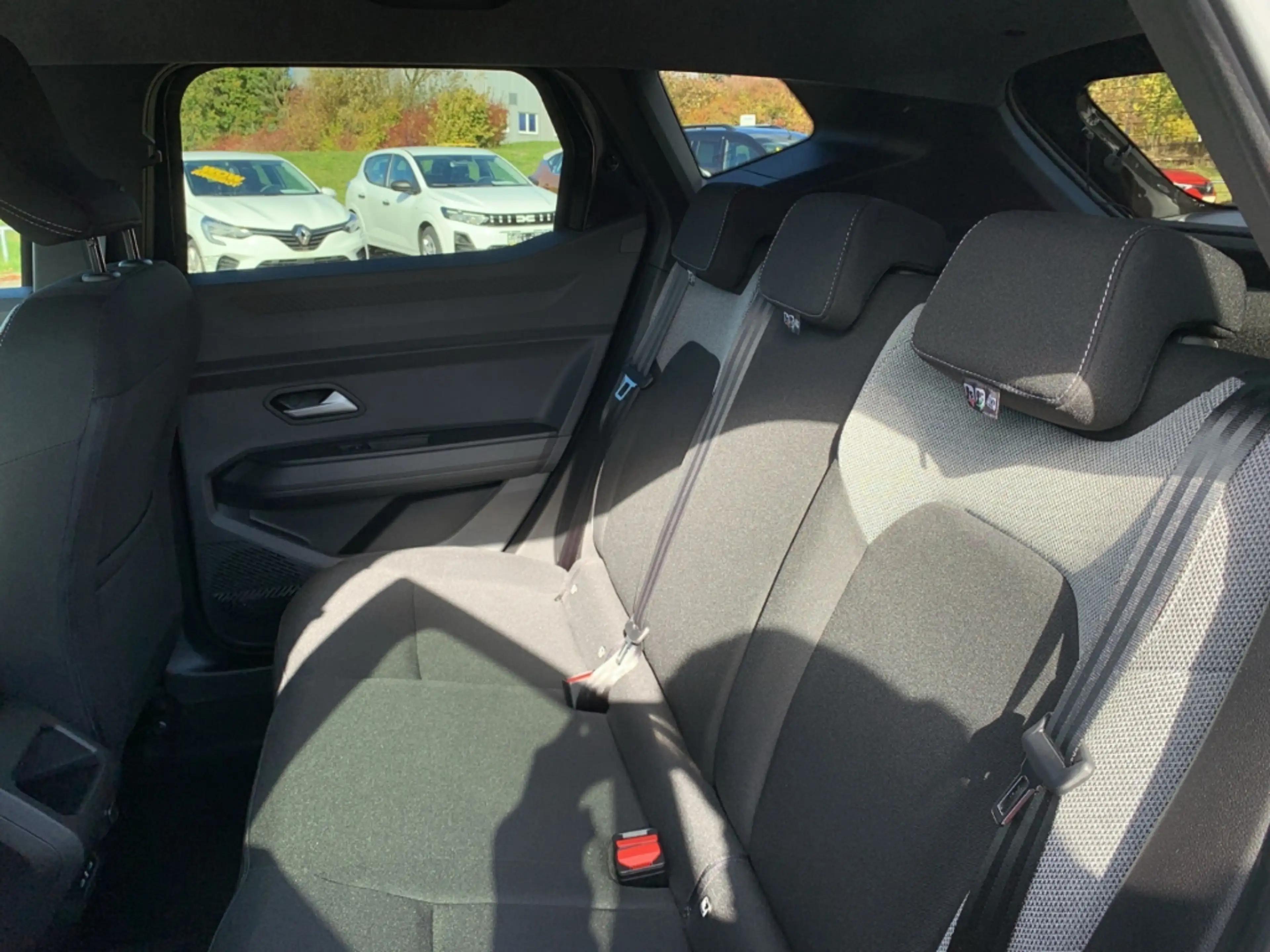 Dacia Duster JOURNEY ECO-G120 Journey KLIMA+DAB+LED+TEMPO — photo 11