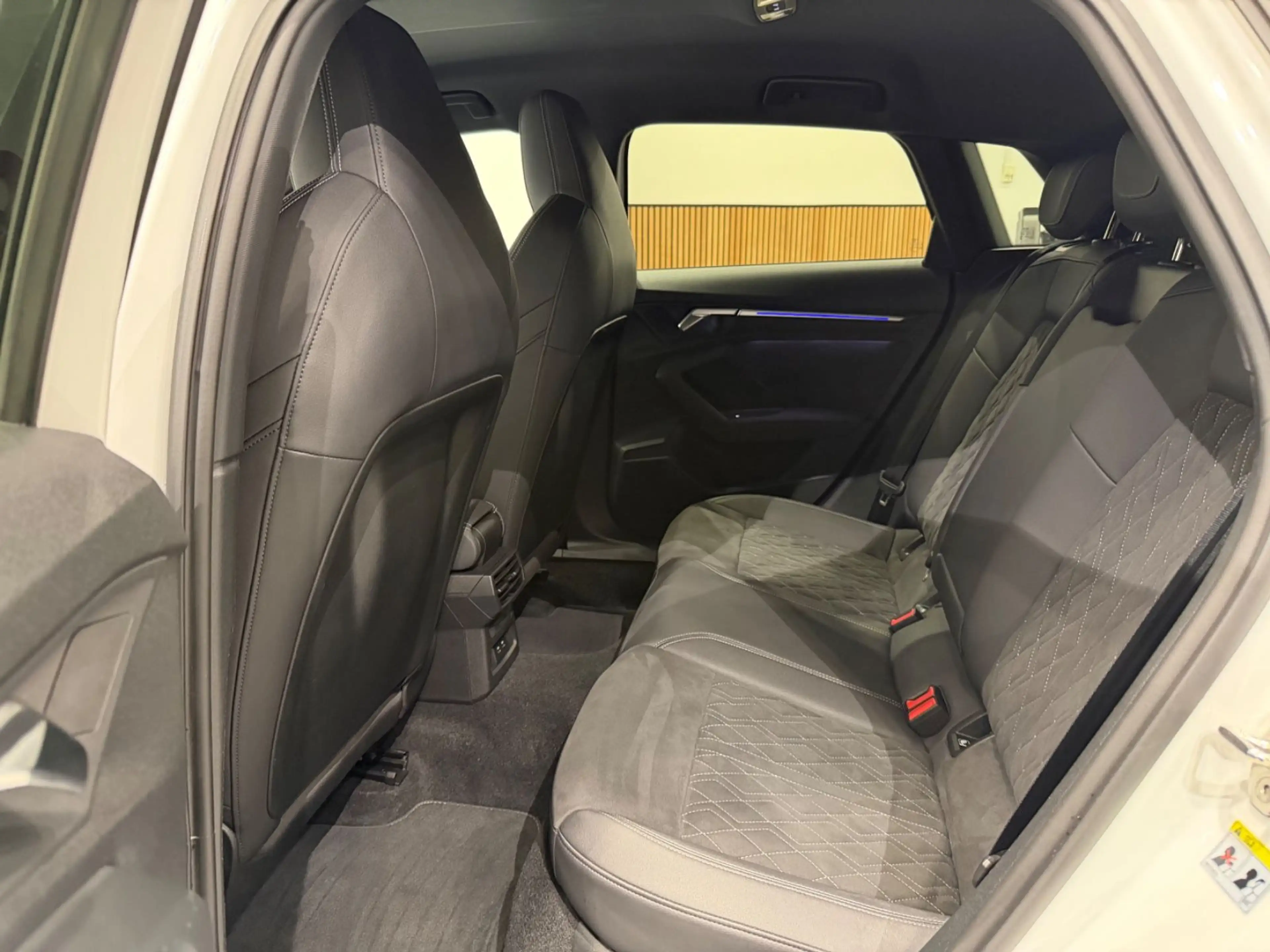 Audi A3 Sportback 45 TFSI e S-LINE SPORTPAKET 1.HAND — photo 15