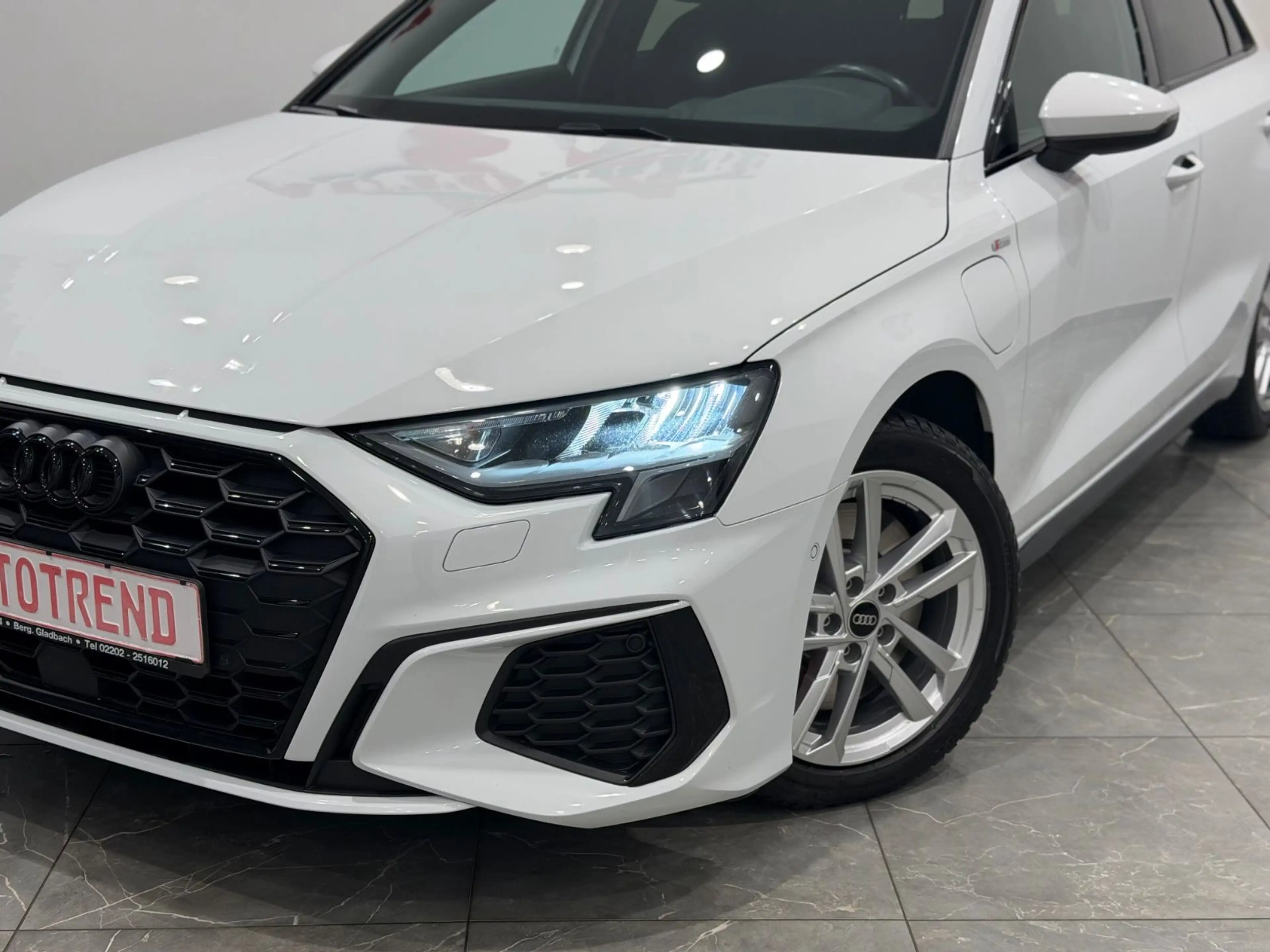 Audi A3 Sportback 45 TFSI e S-LINE SPORTPAKET 1.HAND — photo 6