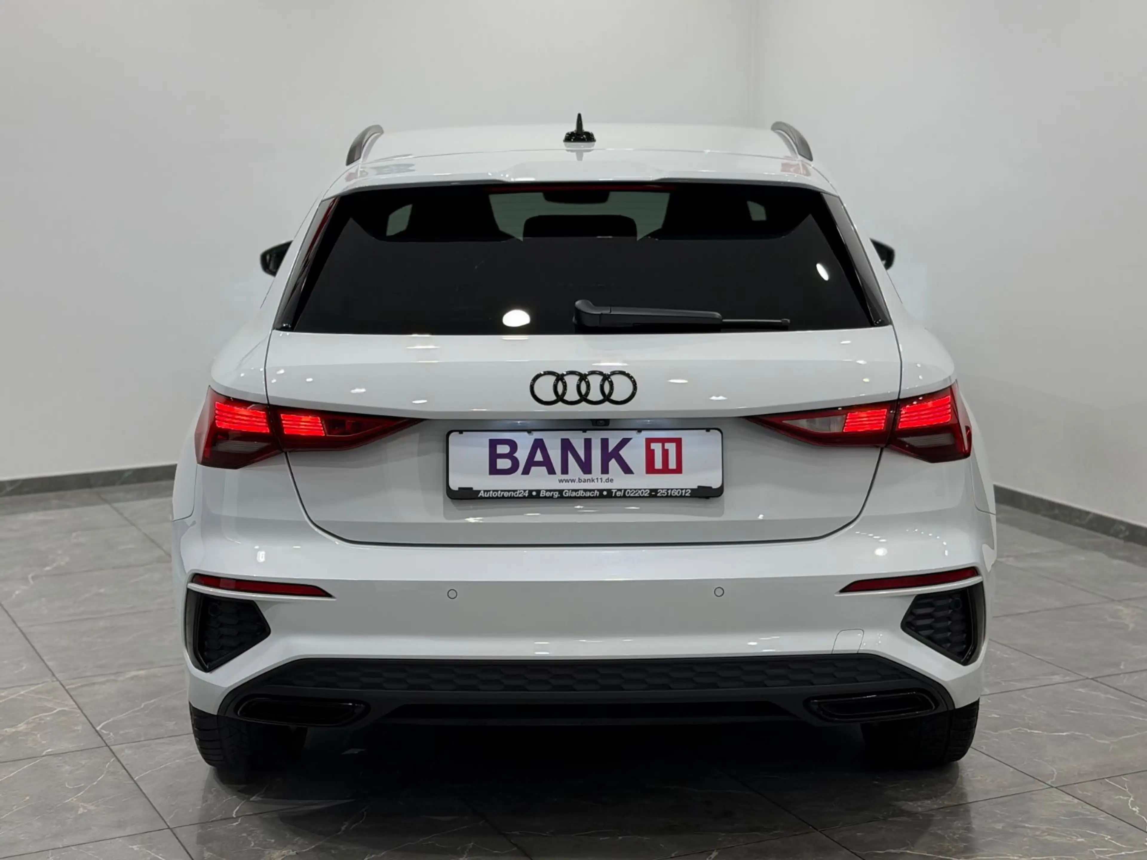 Audi A3 Sportback 45 TFSI e S-LINE SPORTPAKET 1.HAND — photo 11