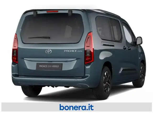 Toyota Proace view 3