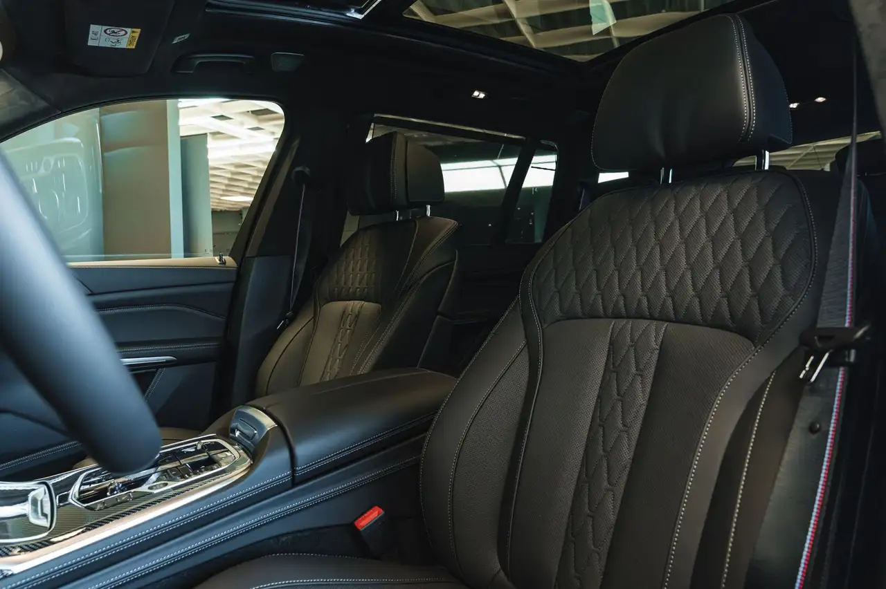 BMW X7 xDrive 40d | B&W | Massage | 2026 12