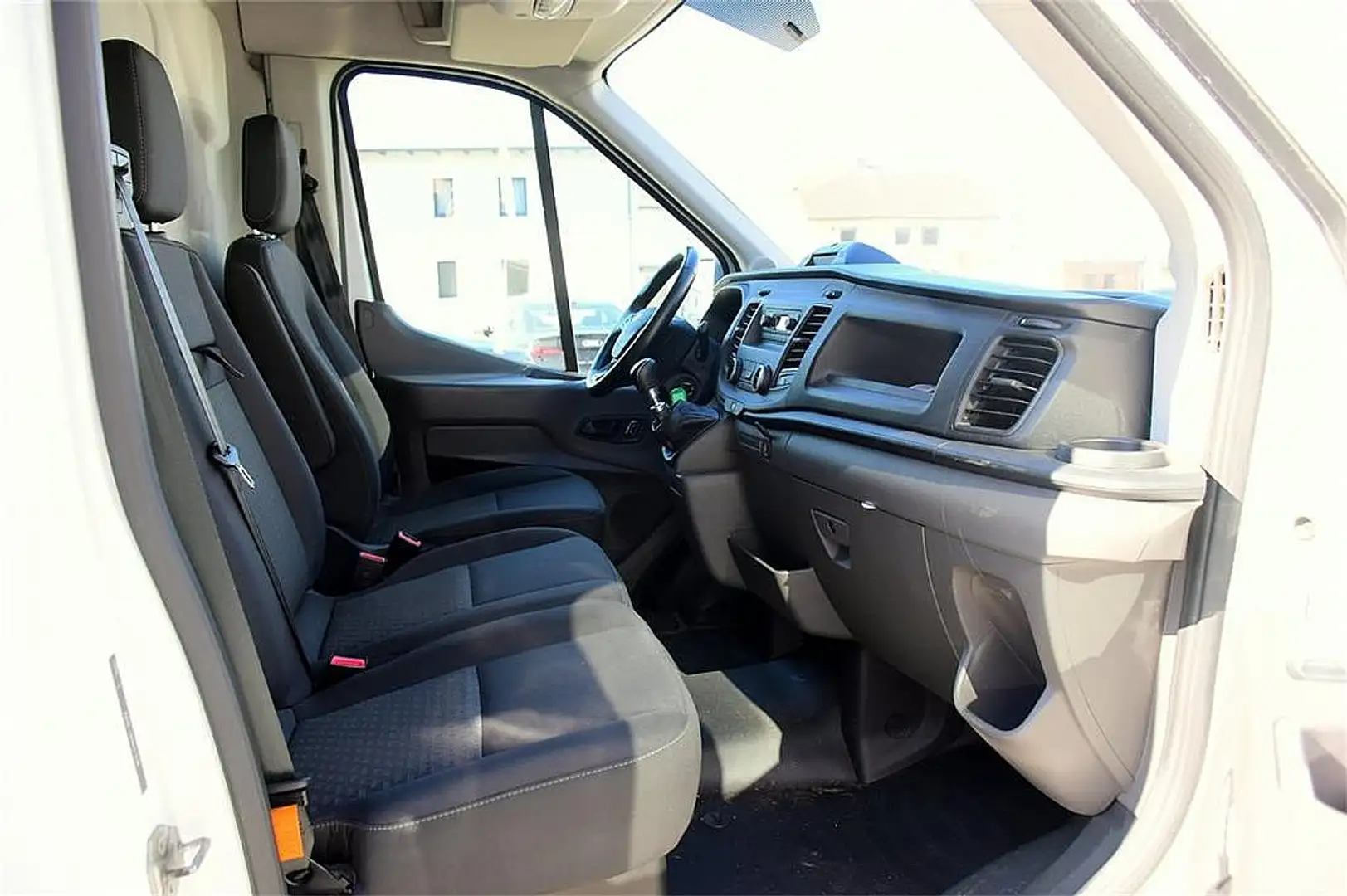 Ford Transit Transit Kasten 2,0 EcoBlue L4H3 350 Trend Blanco - 2