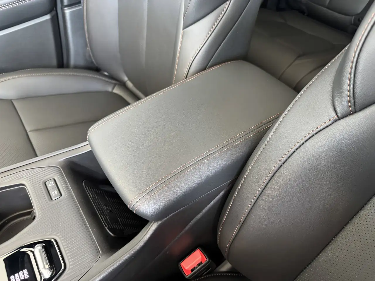 Jeep Cherokee снимка Jeep Cherokee