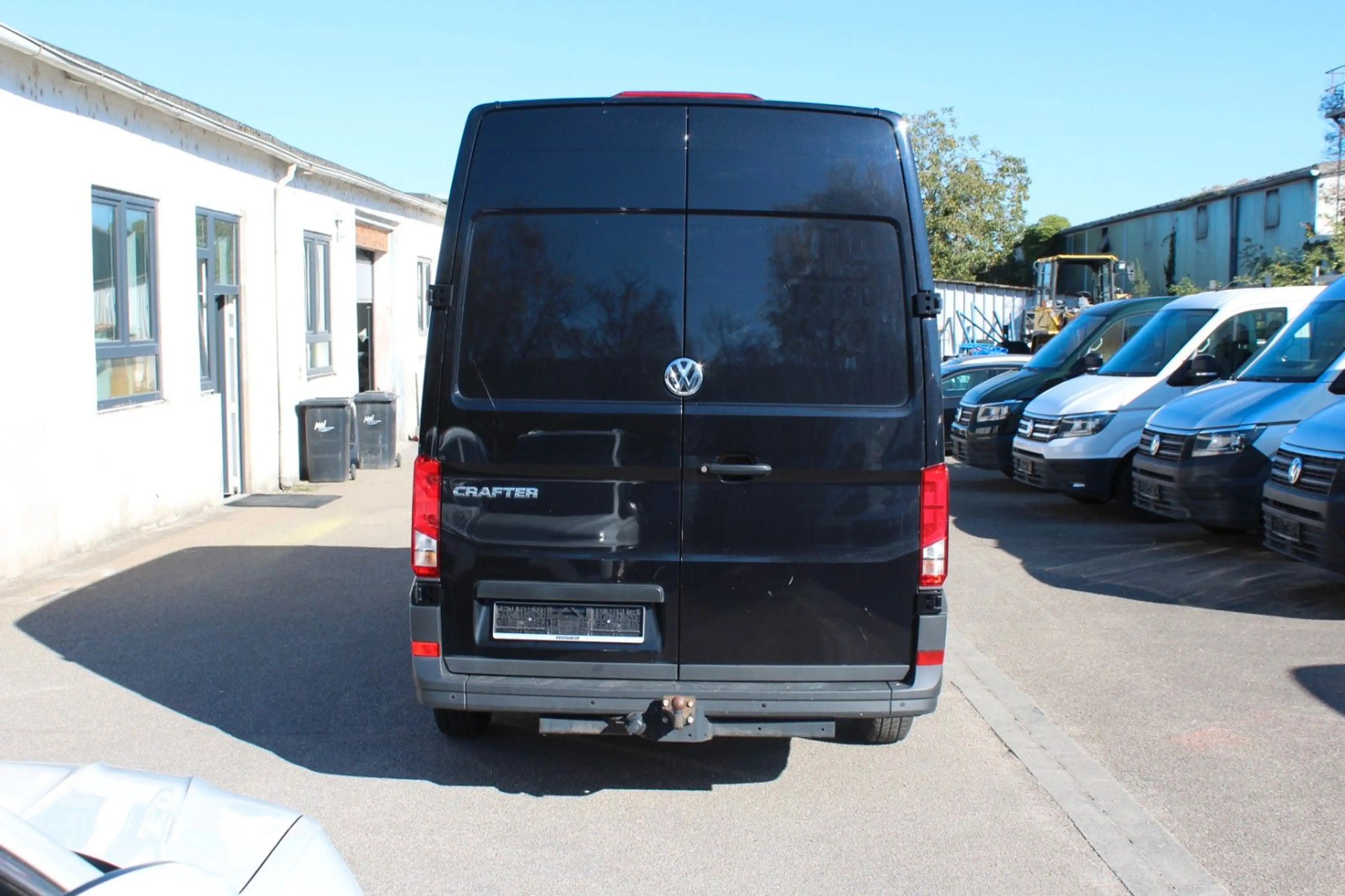 Volkswagen Crafter Kasten 30 mittellang Hochdach FWD — photo 5