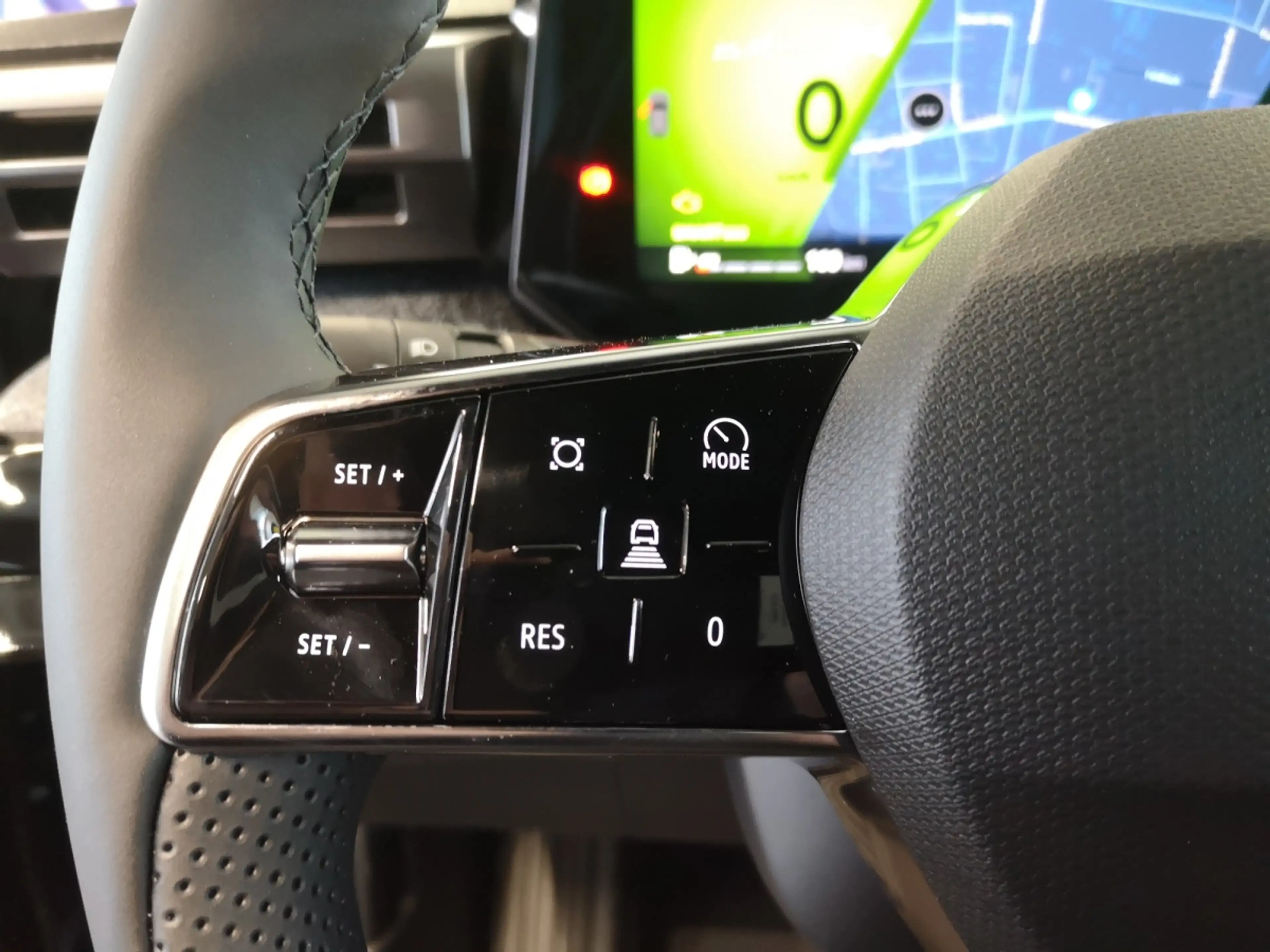 Renault Clio Techno Full Hybrid E-Tech 160 — photo 16