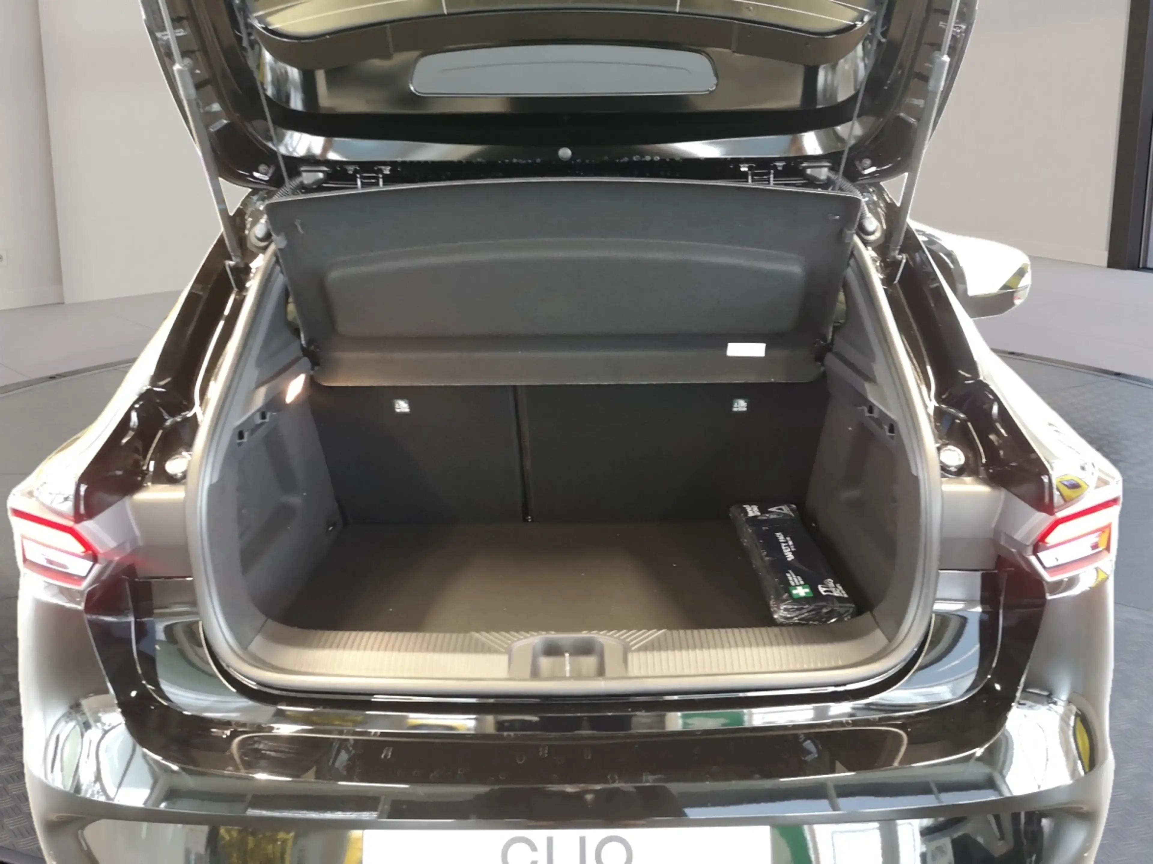 Renault Clio Techno Full Hybrid E-Tech 160 — photo 11