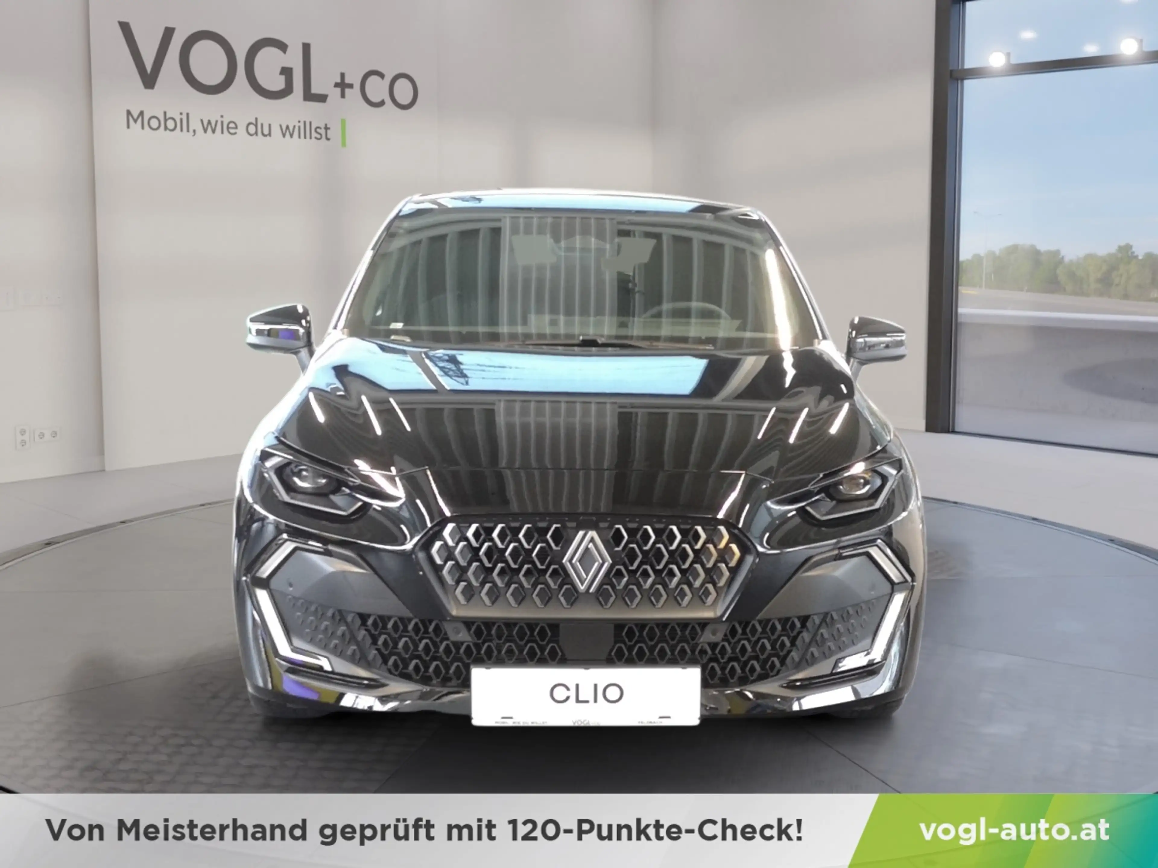 Renault Clio Techno Full Hybrid E-Tech 160 — photo 6