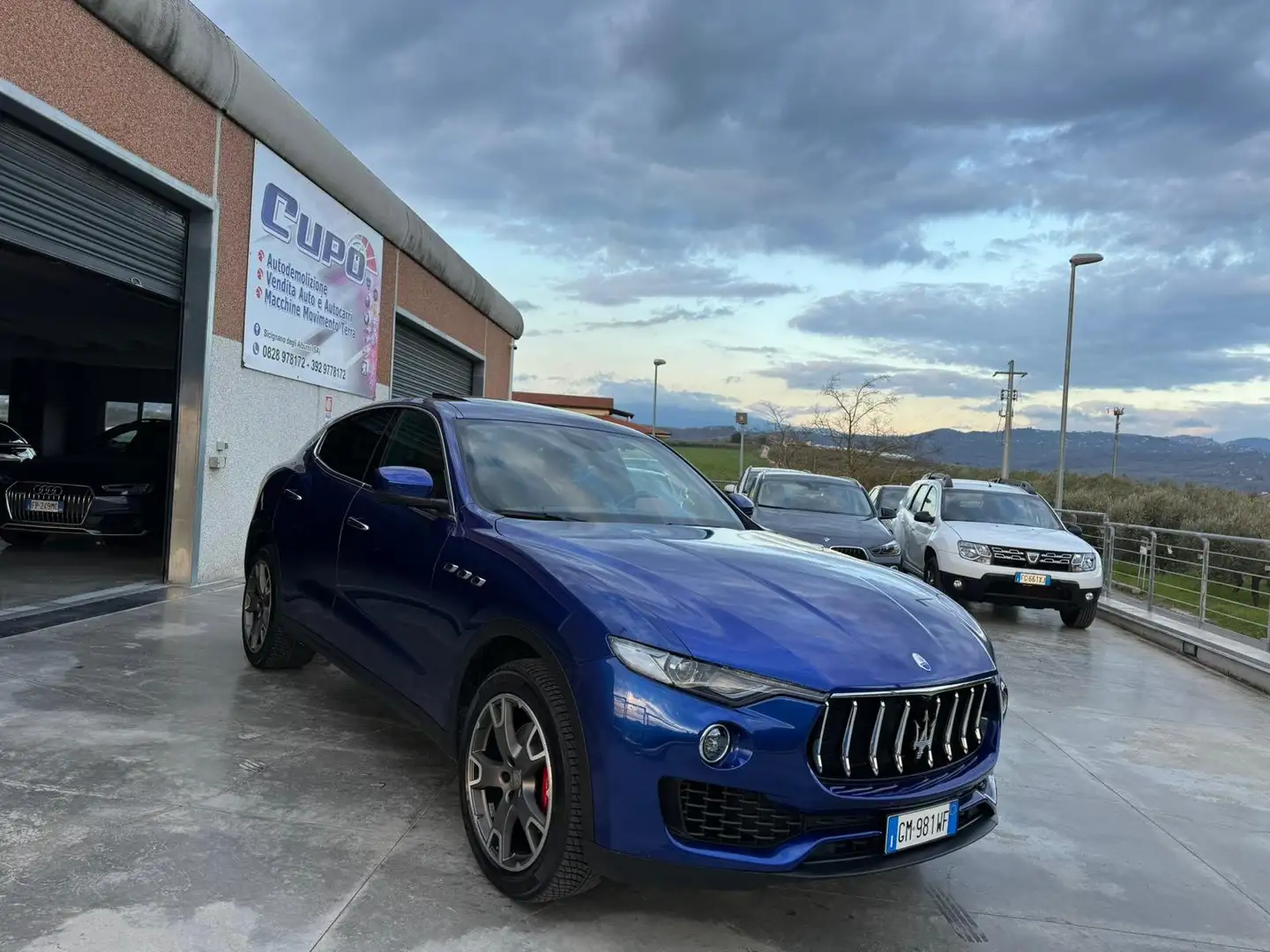 Maserati Levante 3.0 V6 275cv auto Bleu - 1