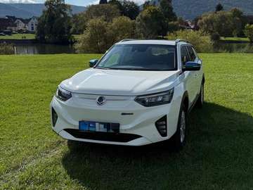 Korando E-Motion Titanium