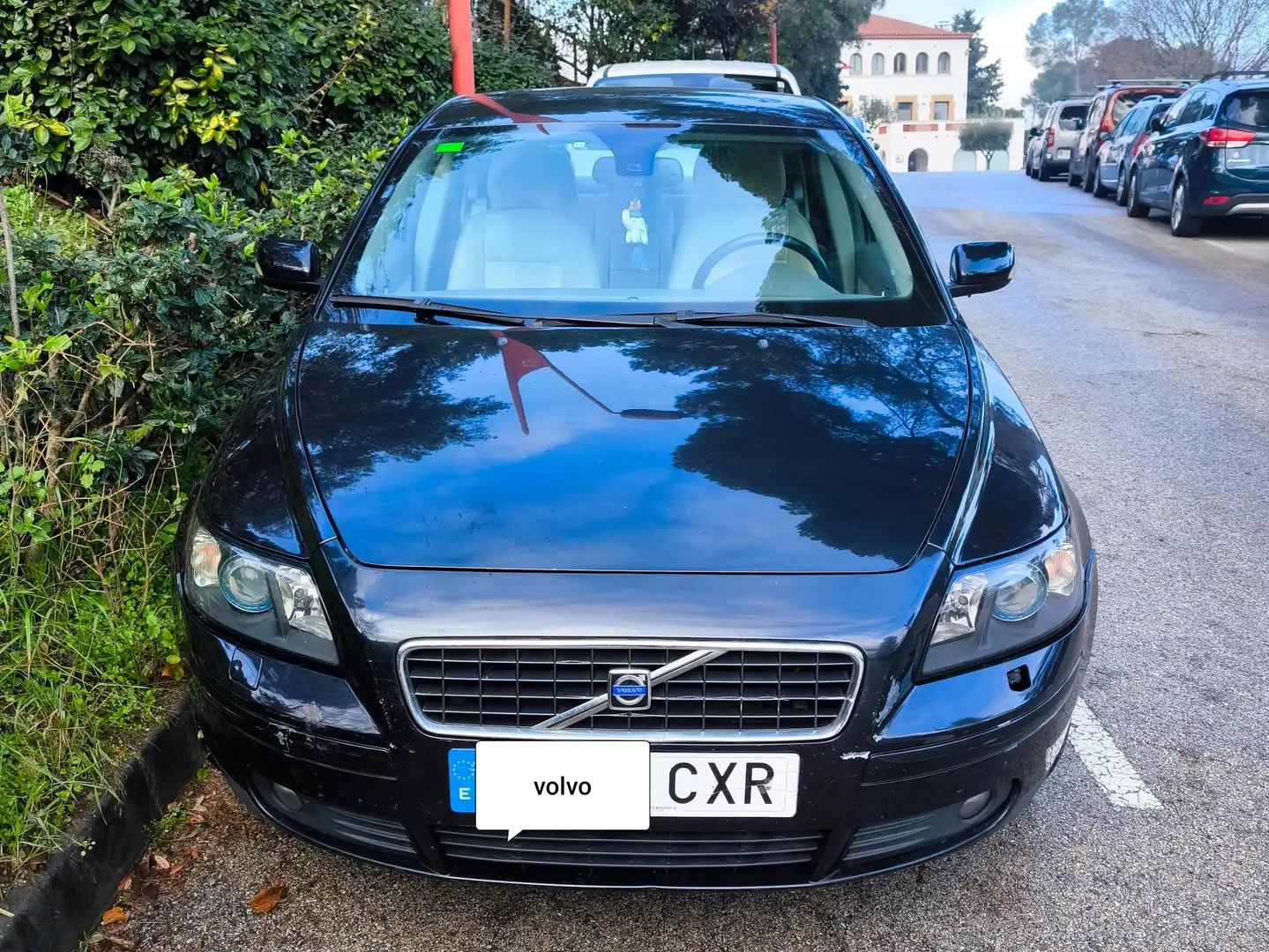 Volvo S40 S40 2.0D Momentum Momentum Noir - 1