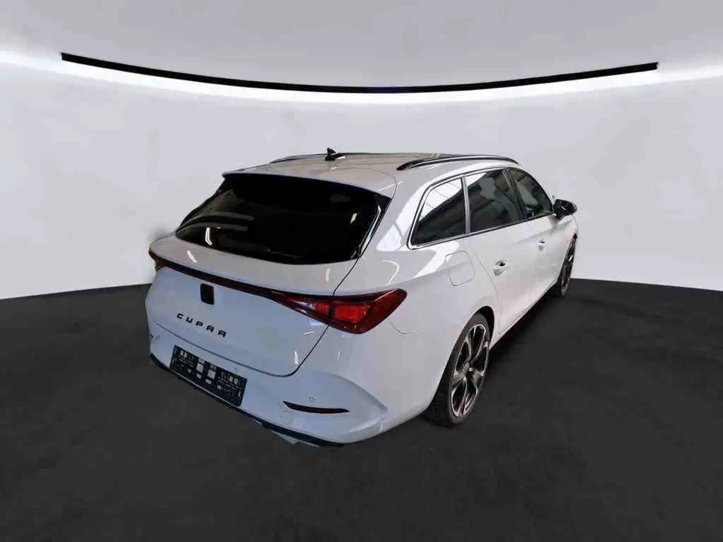 CUPRA Leon ST 1.4 HYBRID ACC LM19 NAVI CARPLAY SITZHZ. Blanc - 2