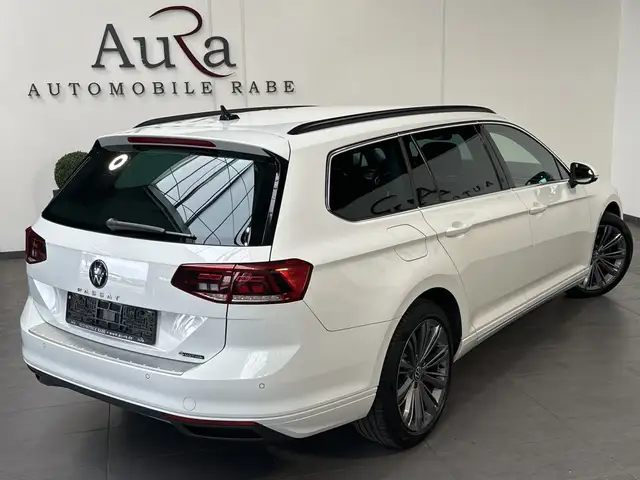 Volkswagen Passat view 5