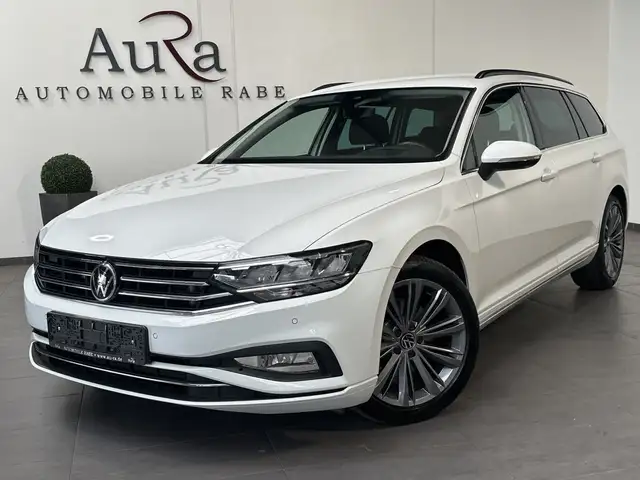 Volkswagen Passat view 2