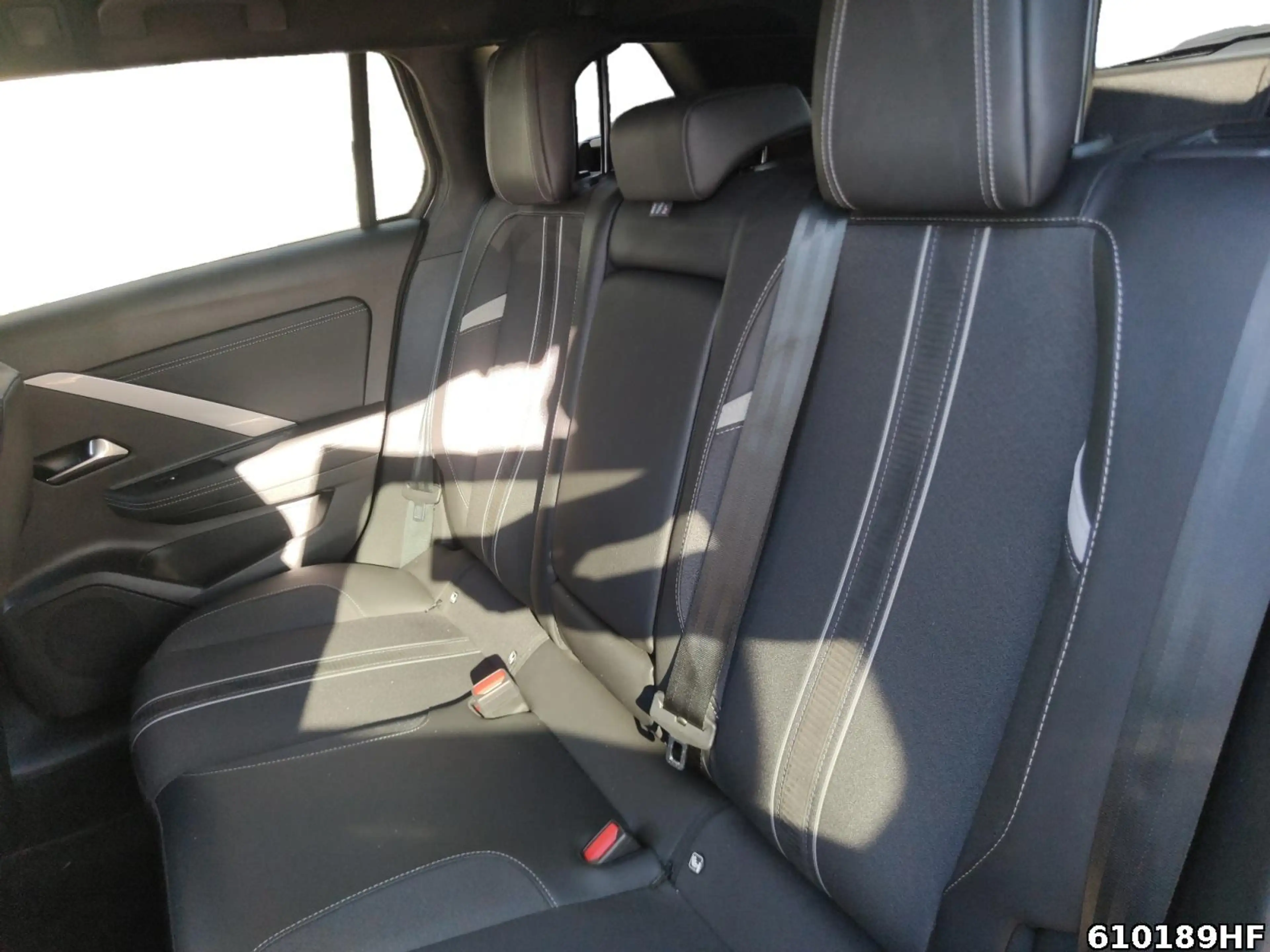 Opel Astra 1.2 Turbo GS (EURO 6e) — photo 12