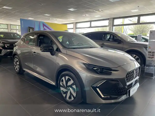 Renault Clio view 2