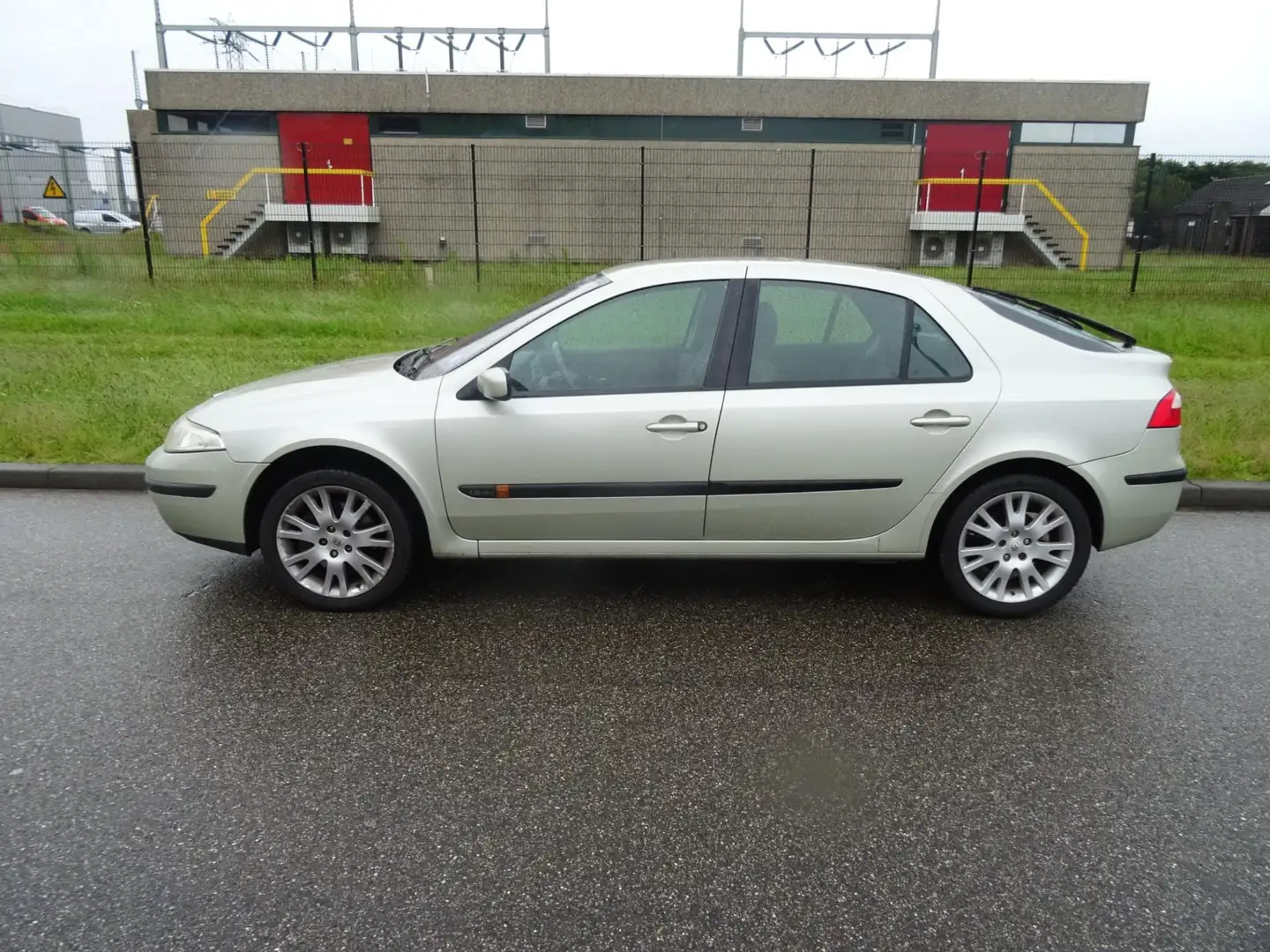 Renault Laguna 1.8-16V Expression Sarı - 2