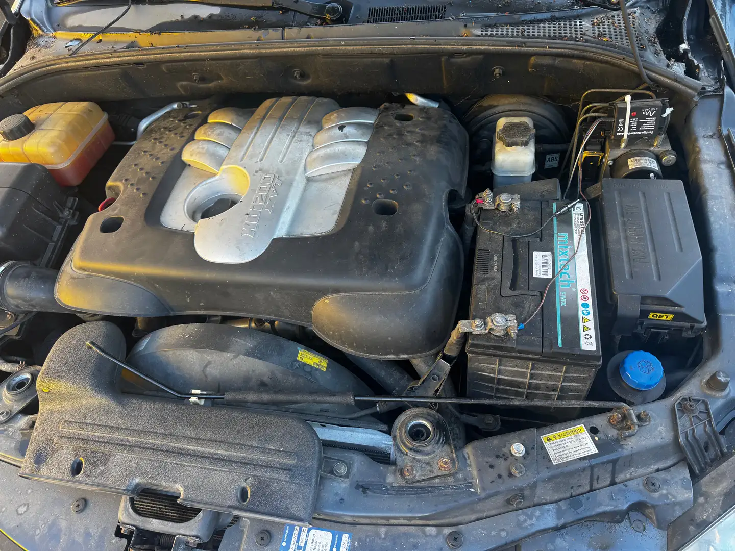 SsangYong Actyon Sports 200 Xdi 4WD ALLRAD 4*4 Grau - 2