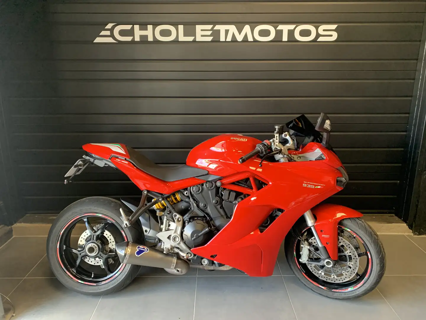 Ducati SuperSport Roşu - 1