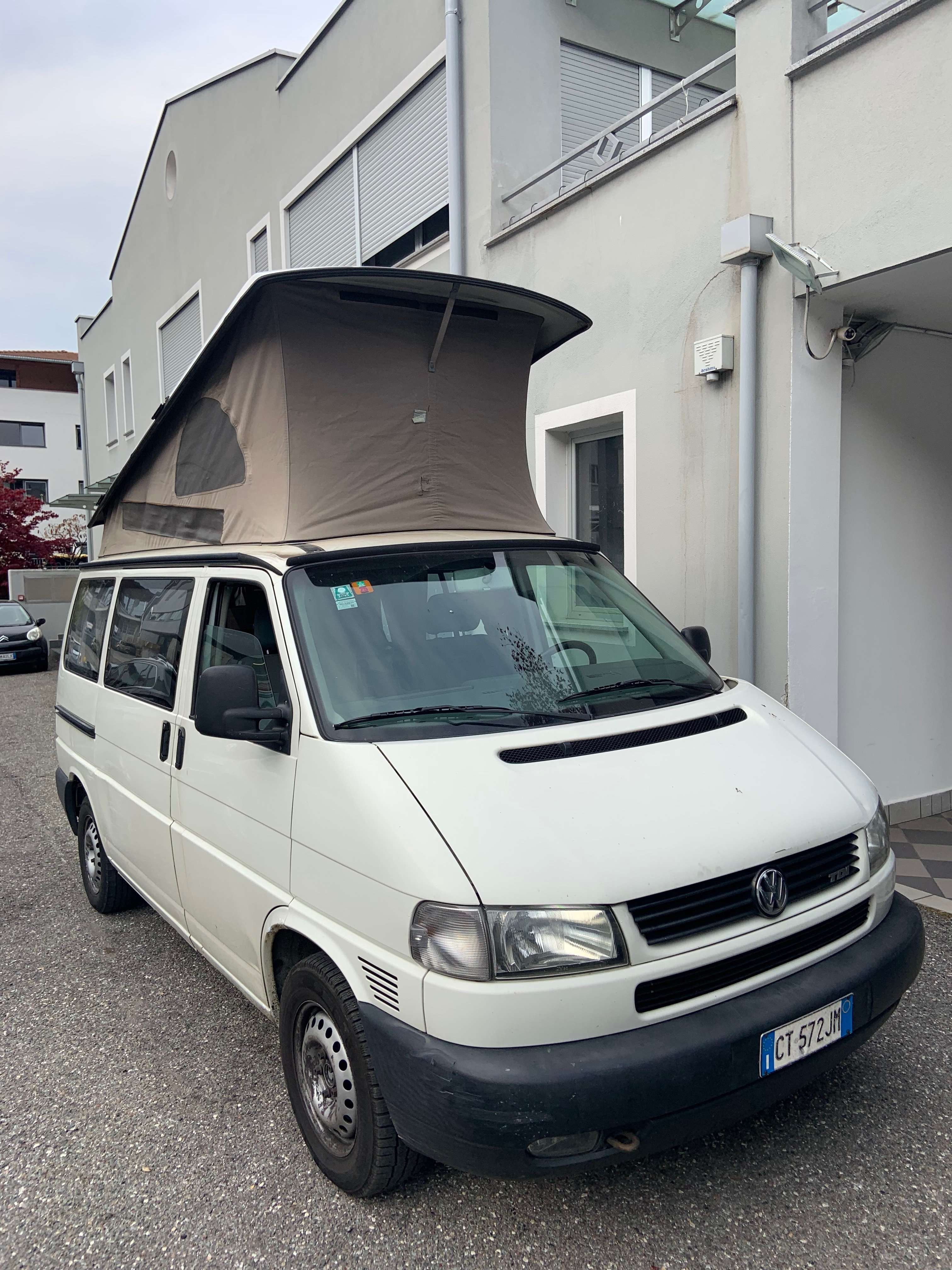 Volkswagen T4 California