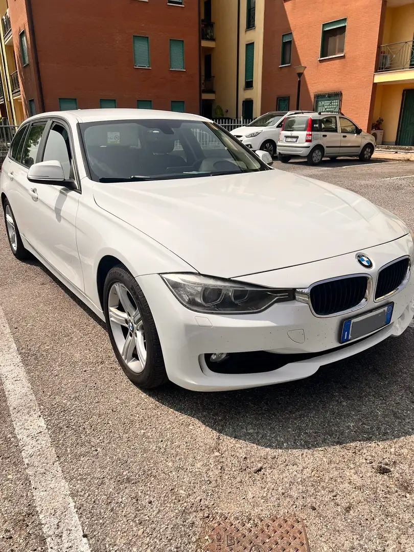 BMW 318 318tds Touring c/clima auto - 1