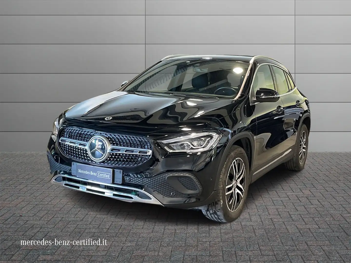 Mercedes-Benz GLA 180 GLA (H247) - GLA 180 d Automatic Sport Pl Nero - 1