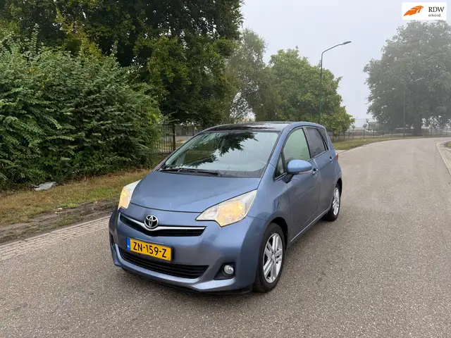 Toyota Verso-S TOYOTA PANO/NAVI/CAMERA/TREKHAAK