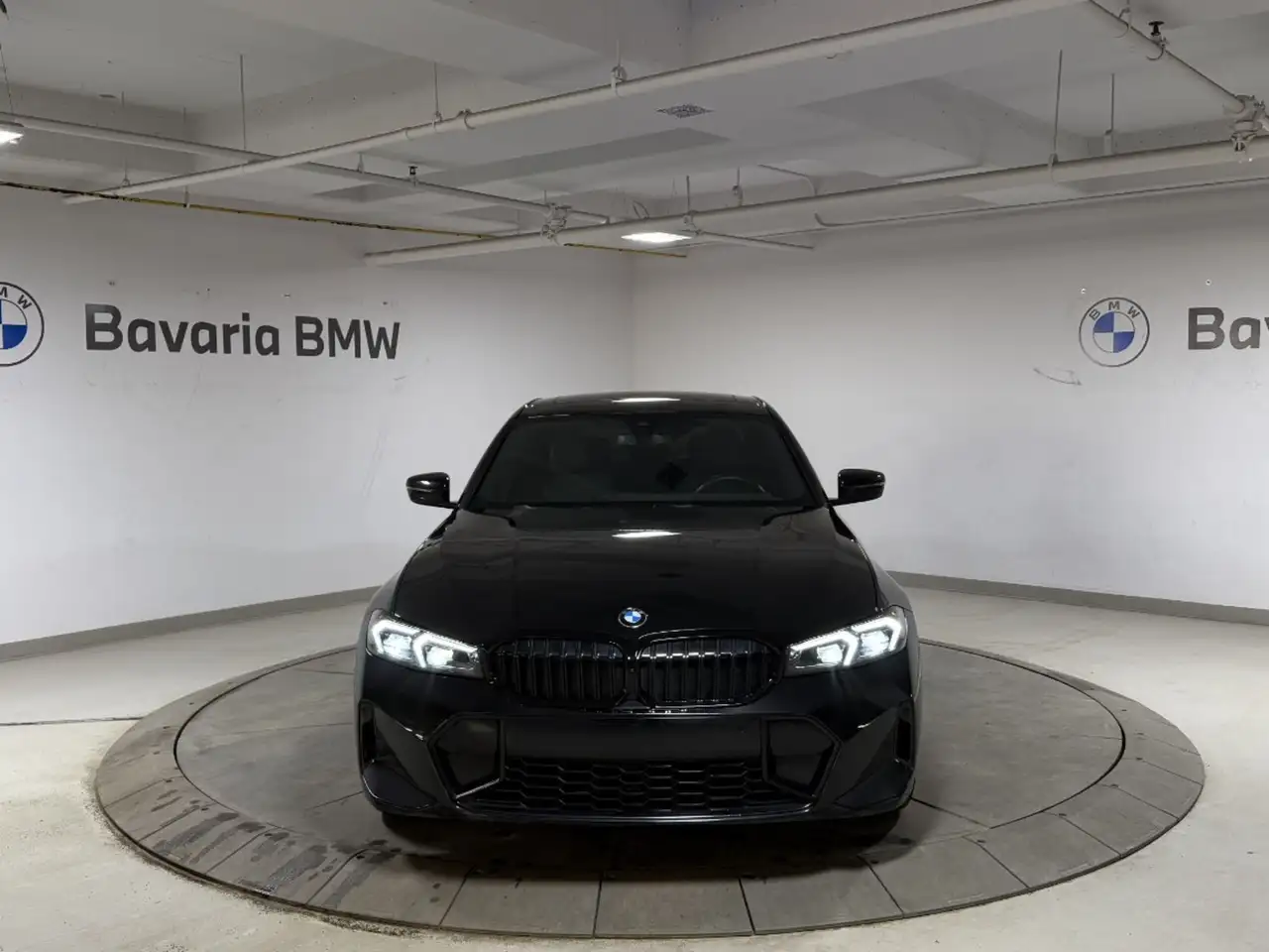 BMW 3 Series снимка BMW 3 Series