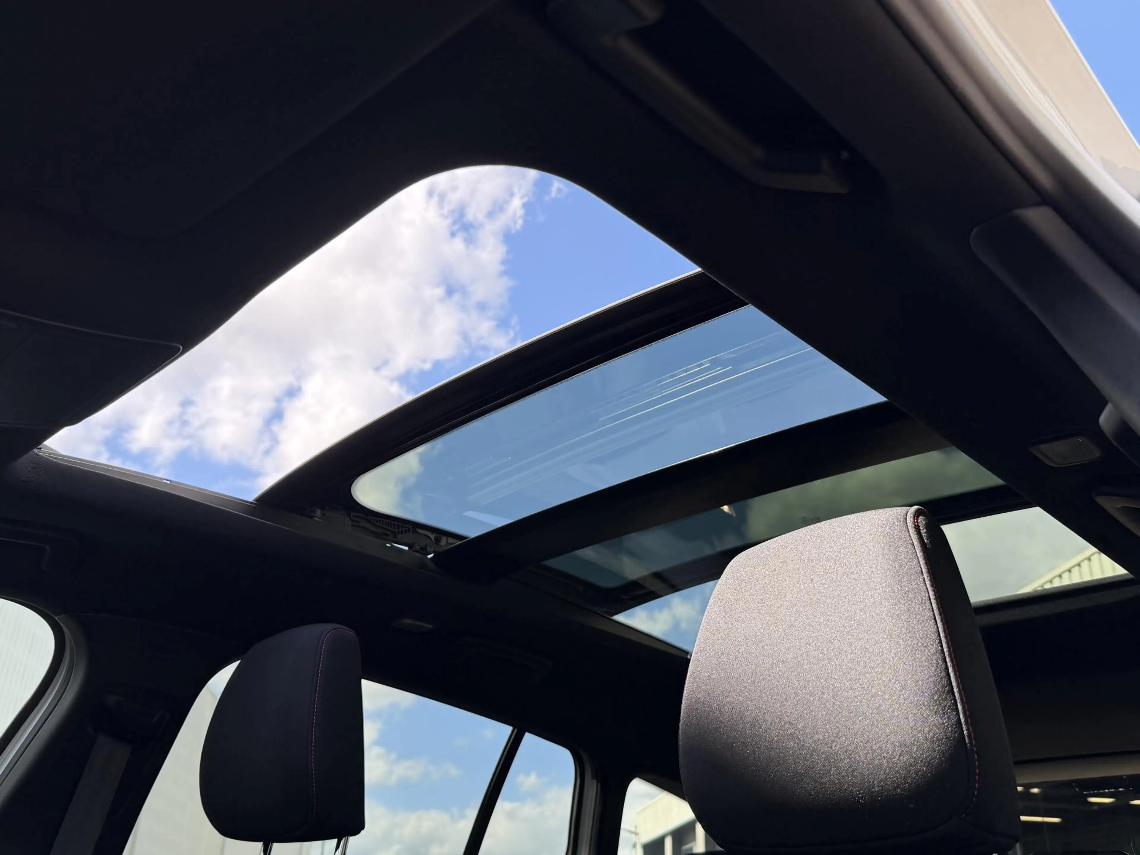 Ford Focus Wagon 1.0 EcoBoost Hybrid ST Line Style | Pano-sch — photo 11