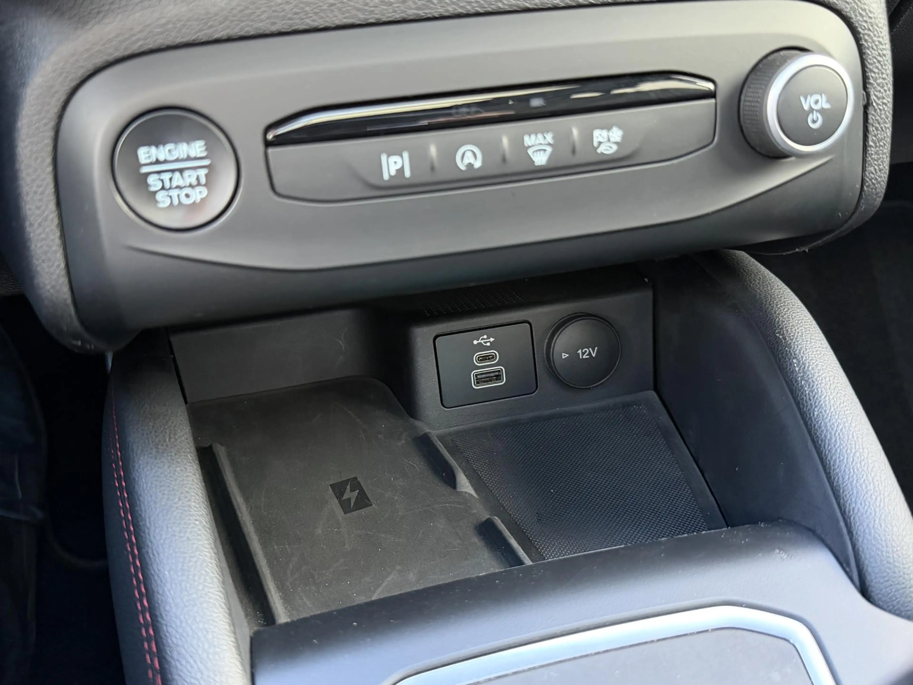 Ford Focus Wagon 1.0 EcoBoost Hybrid ST Line Style | Pano-sch — photo 34