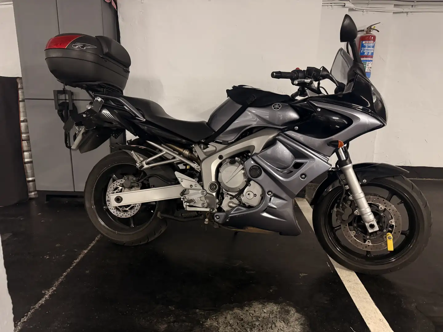 Yamaha FZ 6 - 1