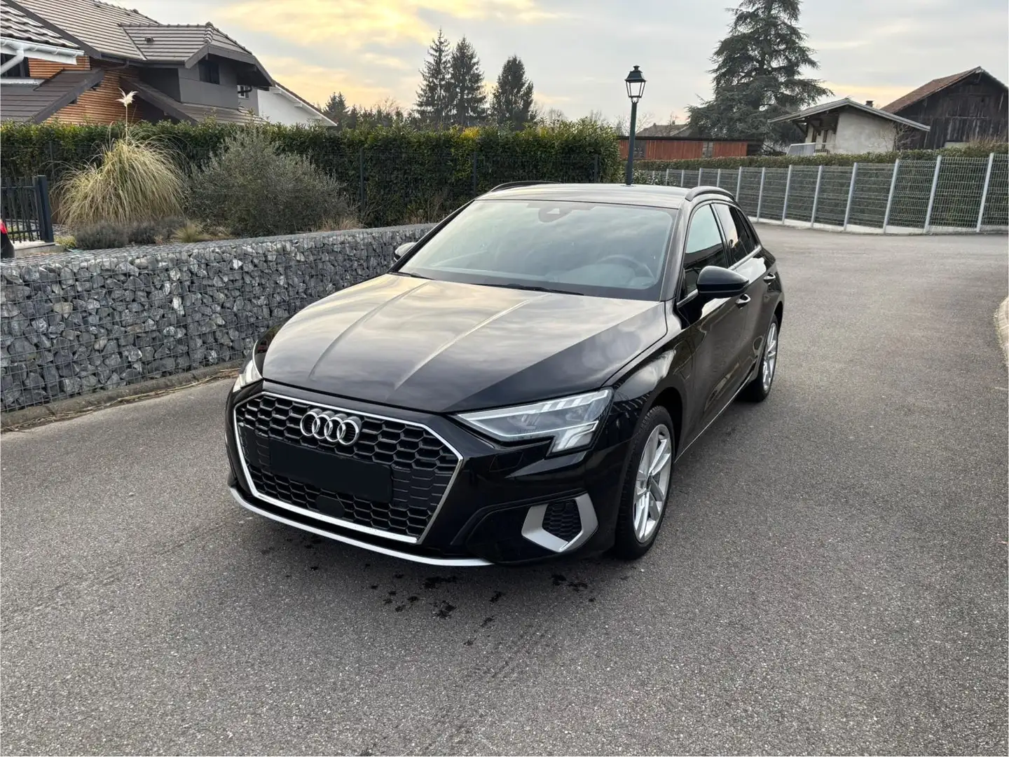 Audi A3 A3 Sportback 40 e-tron 204 S tronic 6 Zwart - 1