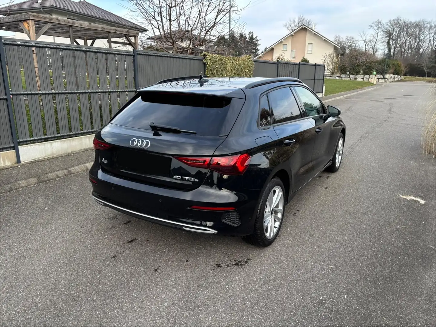 Audi A3 A3 Sportback 40 e-tron 204 S tronic 6 Zwart - 2